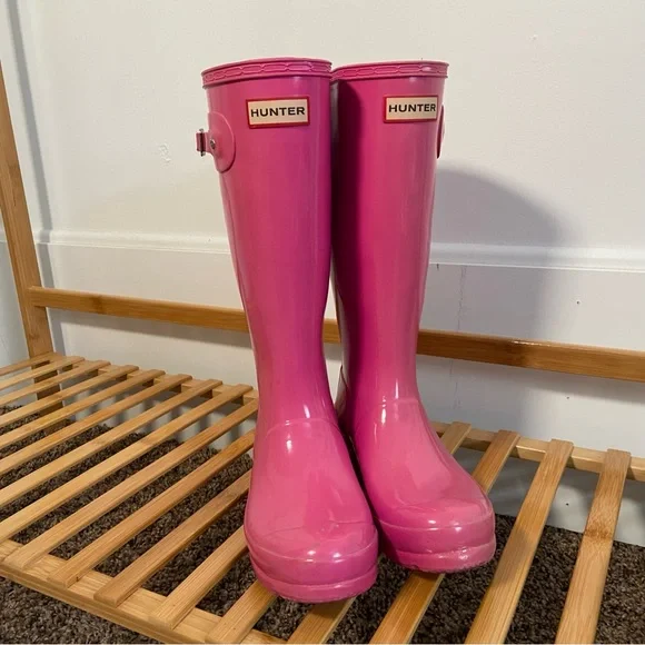 hunter pink tall rain boots - Picture 2 of 8